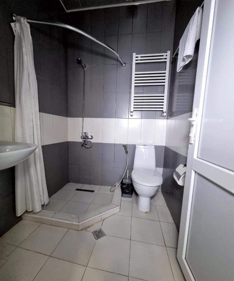 Rail Hotel Tbilisi Zewnętrze zdjęcie