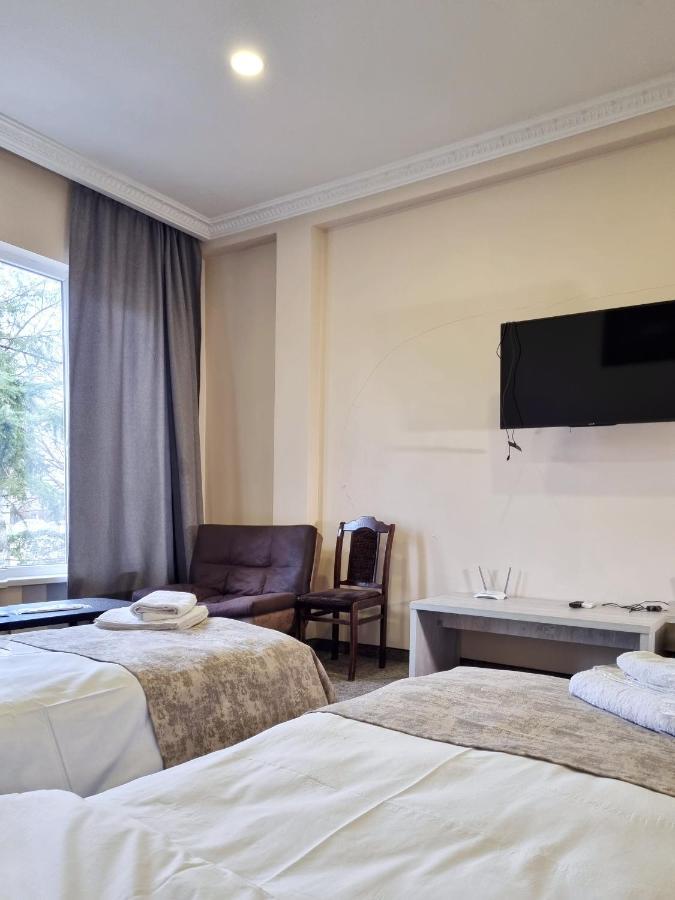Rail Hotel Tbilisi Zewnętrze zdjęcie