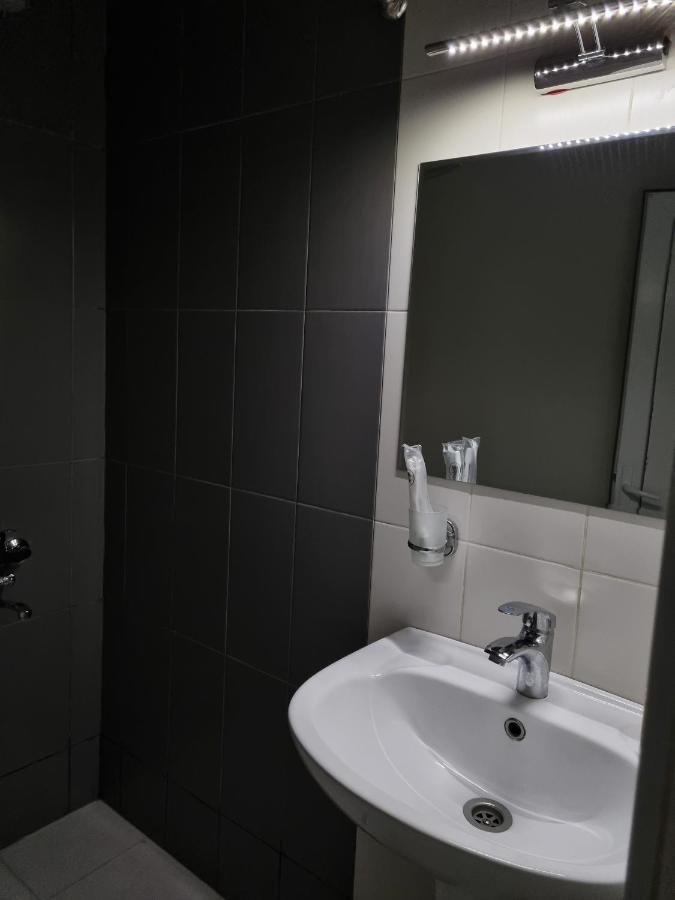 Rail Hotel Tbilisi Zewnętrze zdjęcie