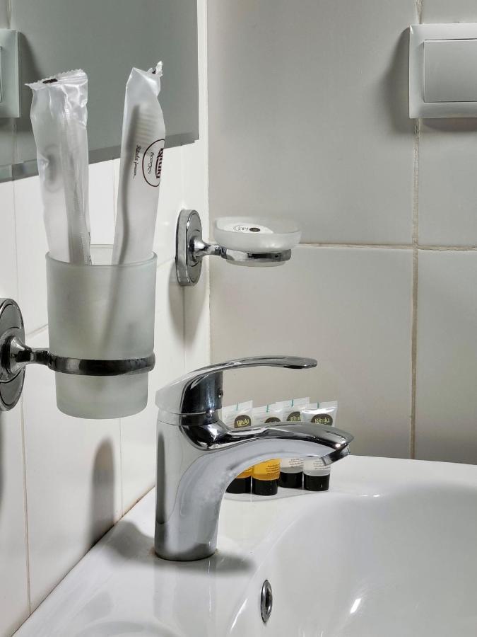 Rail Hotel Tbilisi Zewnętrze zdjęcie